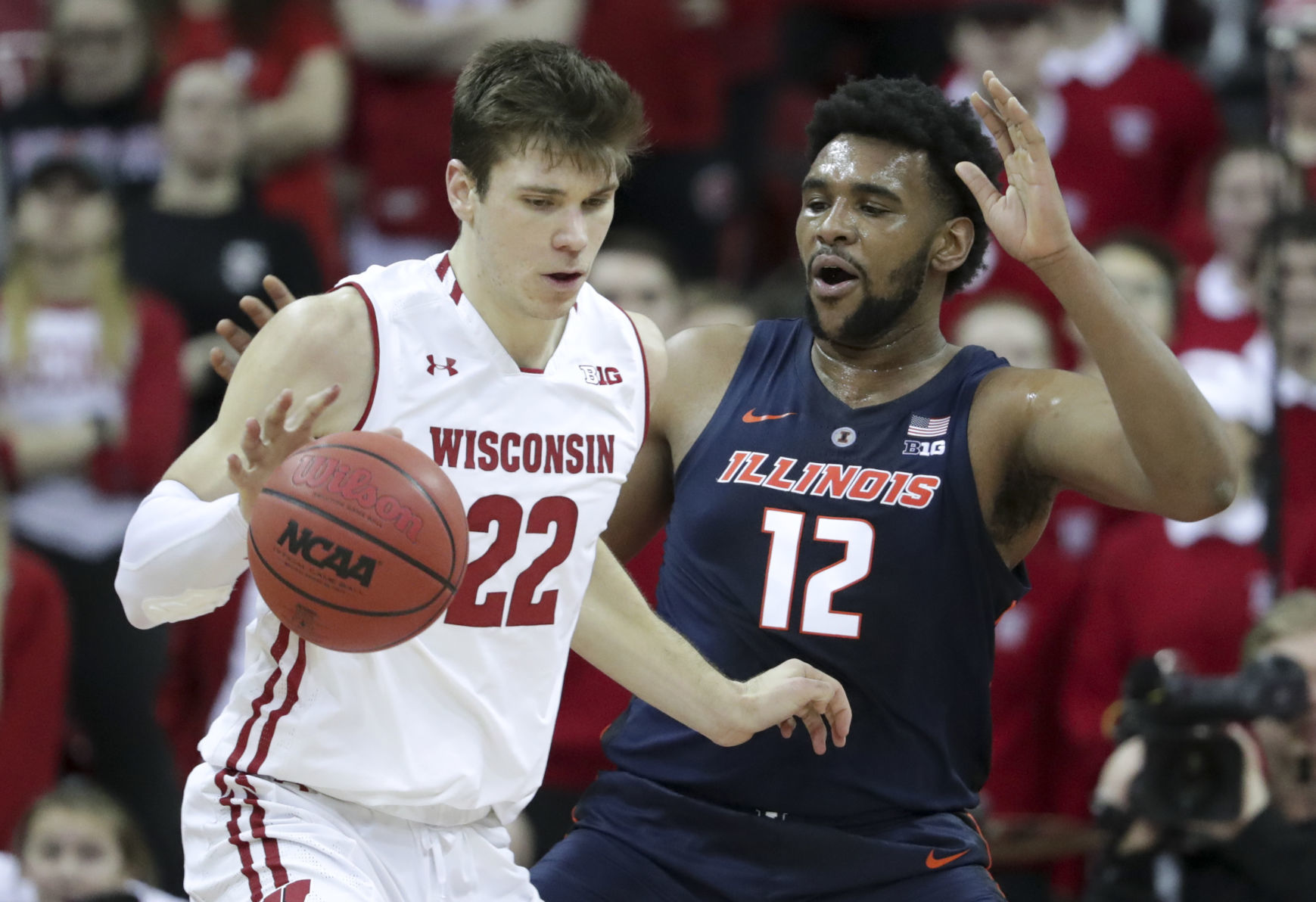 Badgers 64, Fighting Illini 58